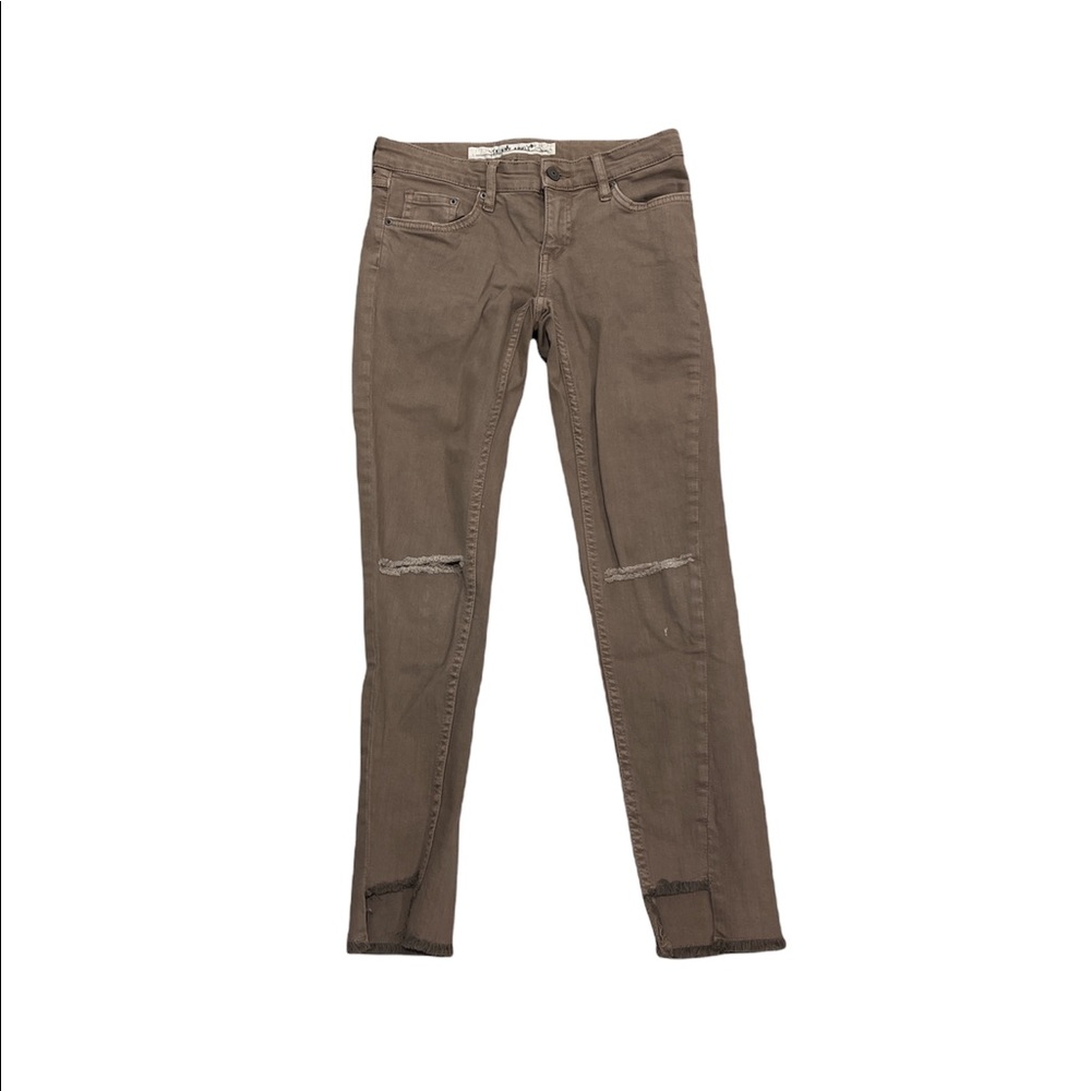 Divided Mauve Skinny Distressed Ankle Jeans